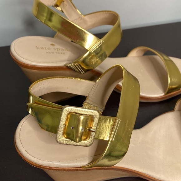 Kate Spade Wedges Sz 10 Gold Heels Metallic Sandals Party Shoes Strappy NEW - Picture 7 of 13